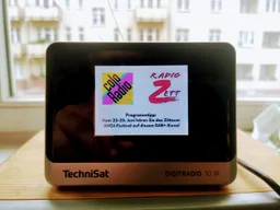 Logo de coloRadio+Zett