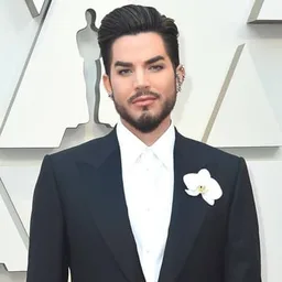 Logo de Exclusively Adam Lambert