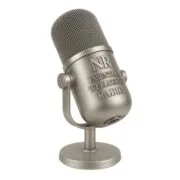 Logo de NREW Radio