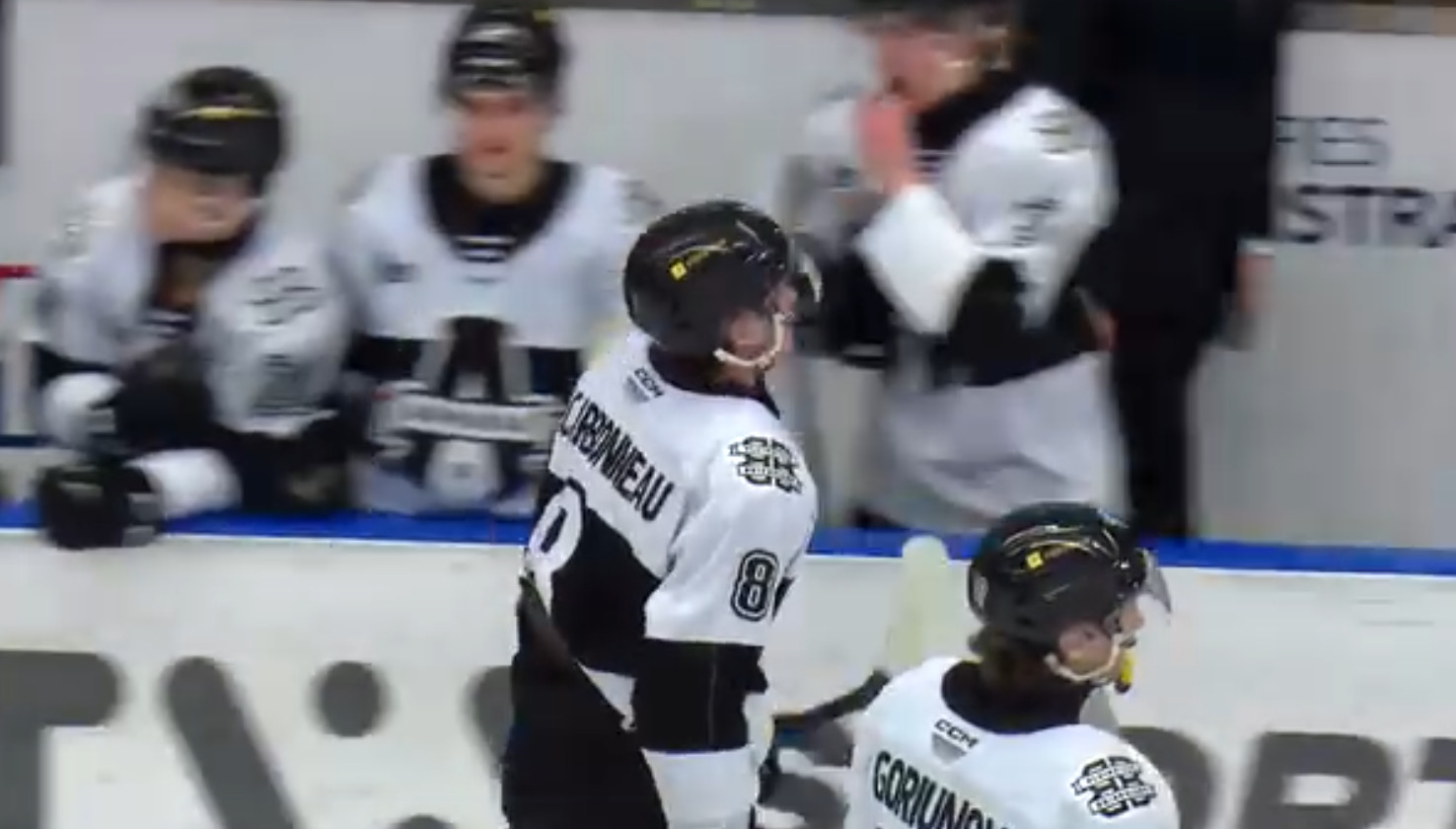 It’s becoming less and less likely that Justin Carbonneau will be available for the Canadiens